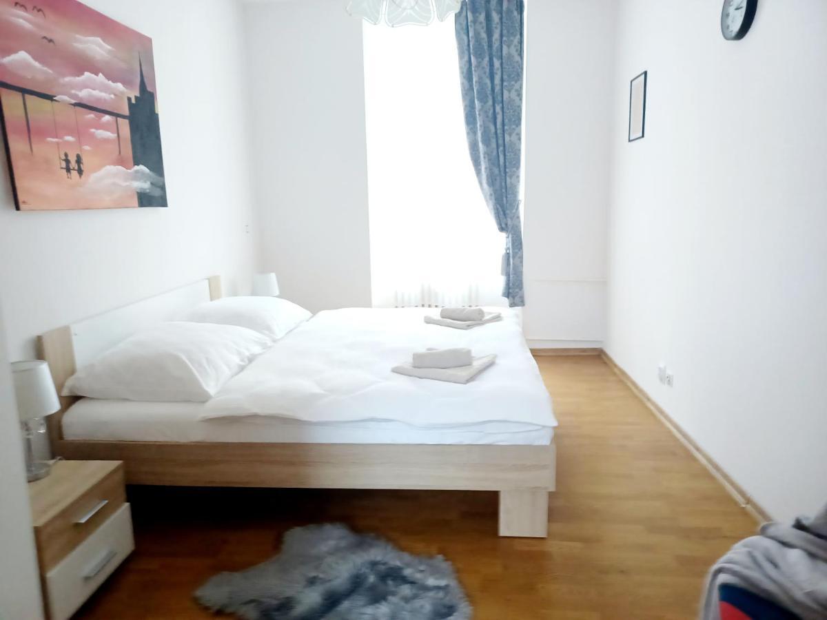 Apartment Hlavni Марианске-Лазне Экстерьер фото