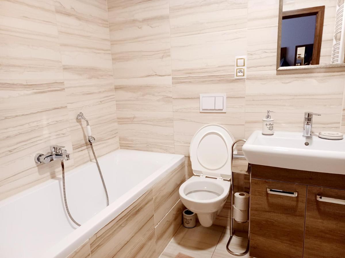 Apartment Hlavni Марианске-Лазне Экстерьер фото